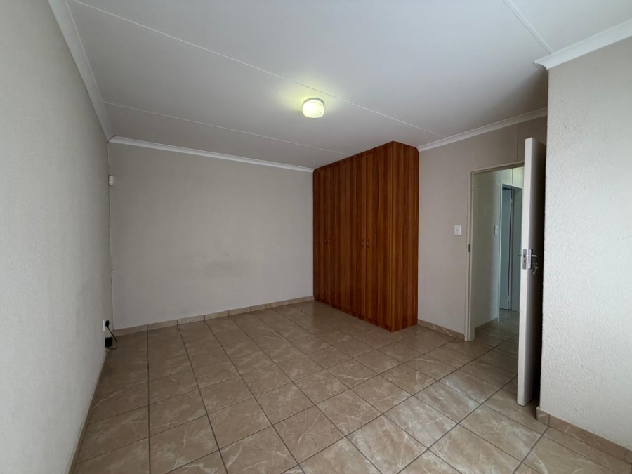 To Let 3 Bedroom Property for Rent in Waterkloof Hill Estate North West